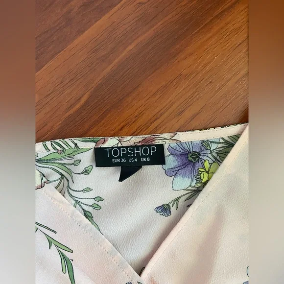 TOPSHOP .WRAP DRESS. - Picture 3 of 4